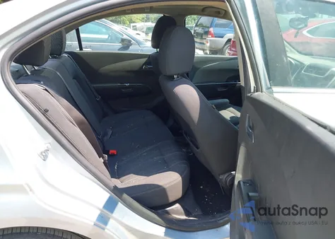 2017 Chevrolet Sonic Lt from USA, damaged, VIN 1G1JD5SH8H4103687